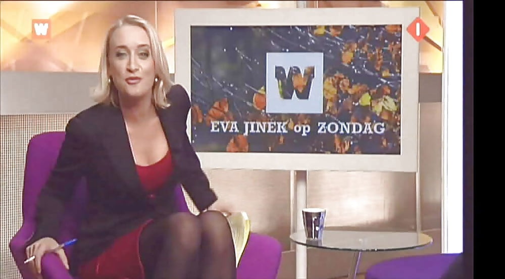 オランダのテレビ番組の乳房のエバ・ジネック
 #80253006