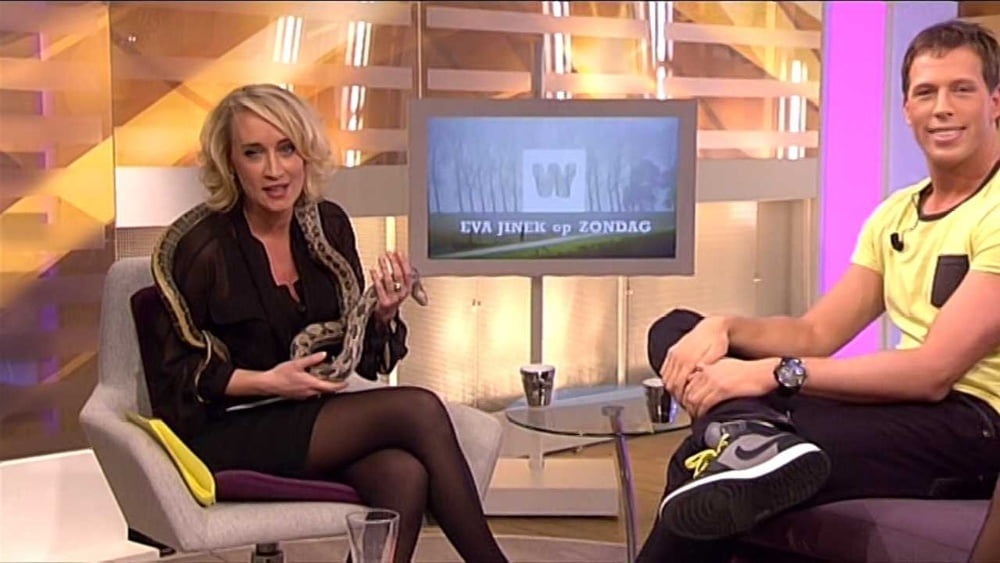 オランダのテレビ番組の乳房のエバ・ジネック
 #80253157