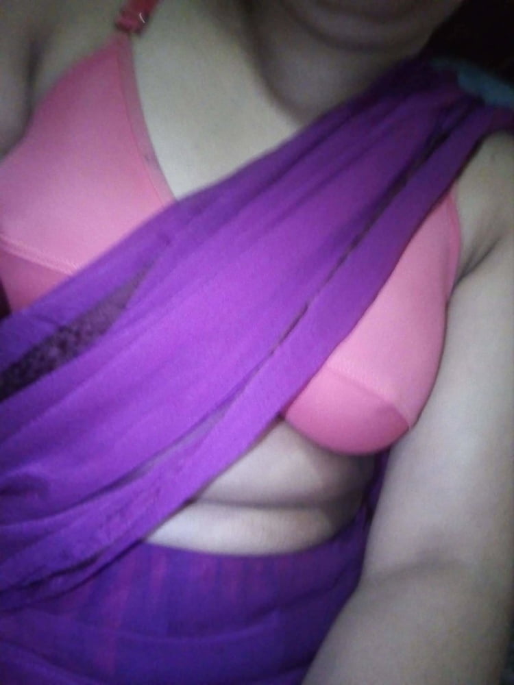 Sikhithi Chowdhury in saree #82160098