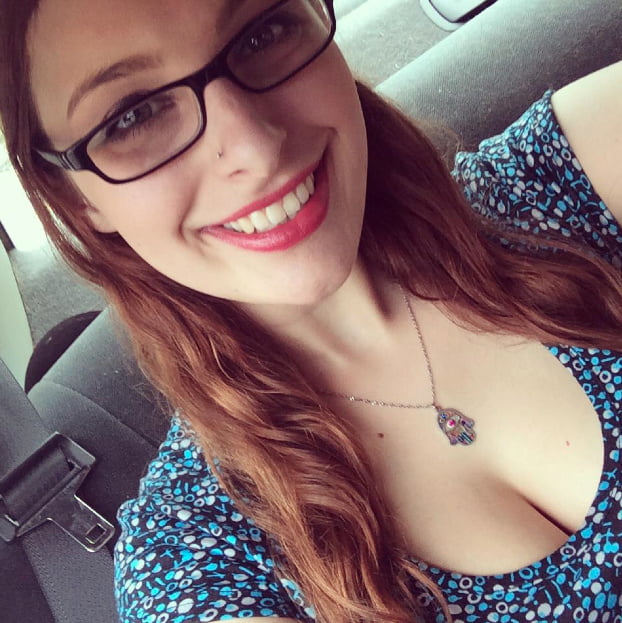 露出した妻たち 11
 #93891138