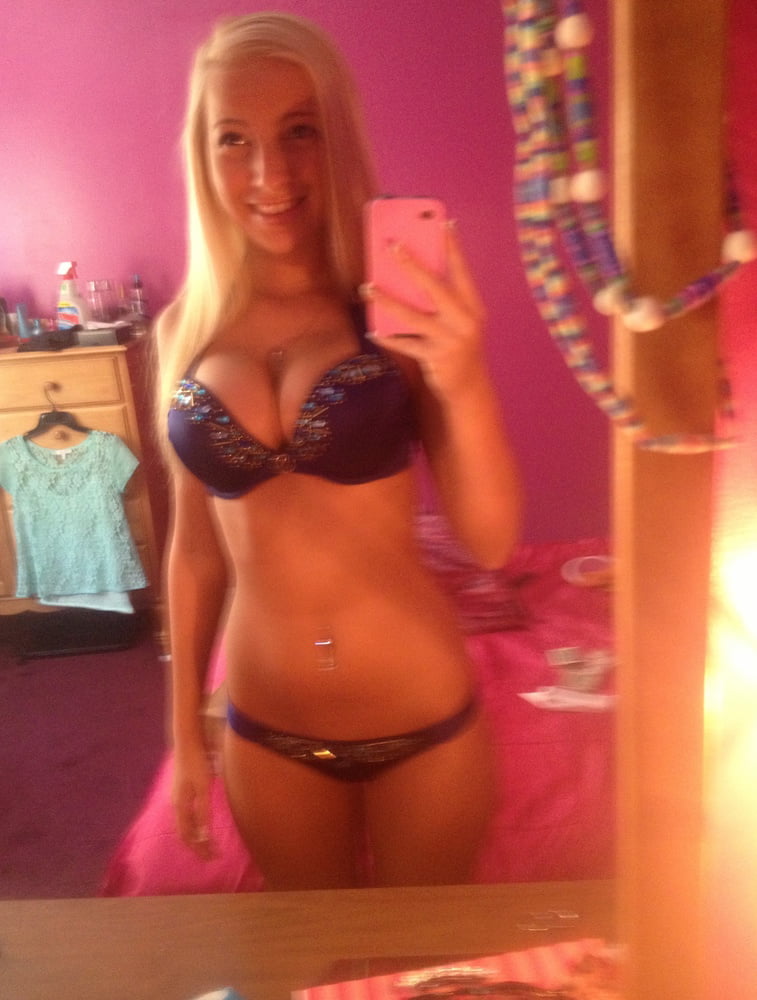 露出した妻たち 11
 #93891155