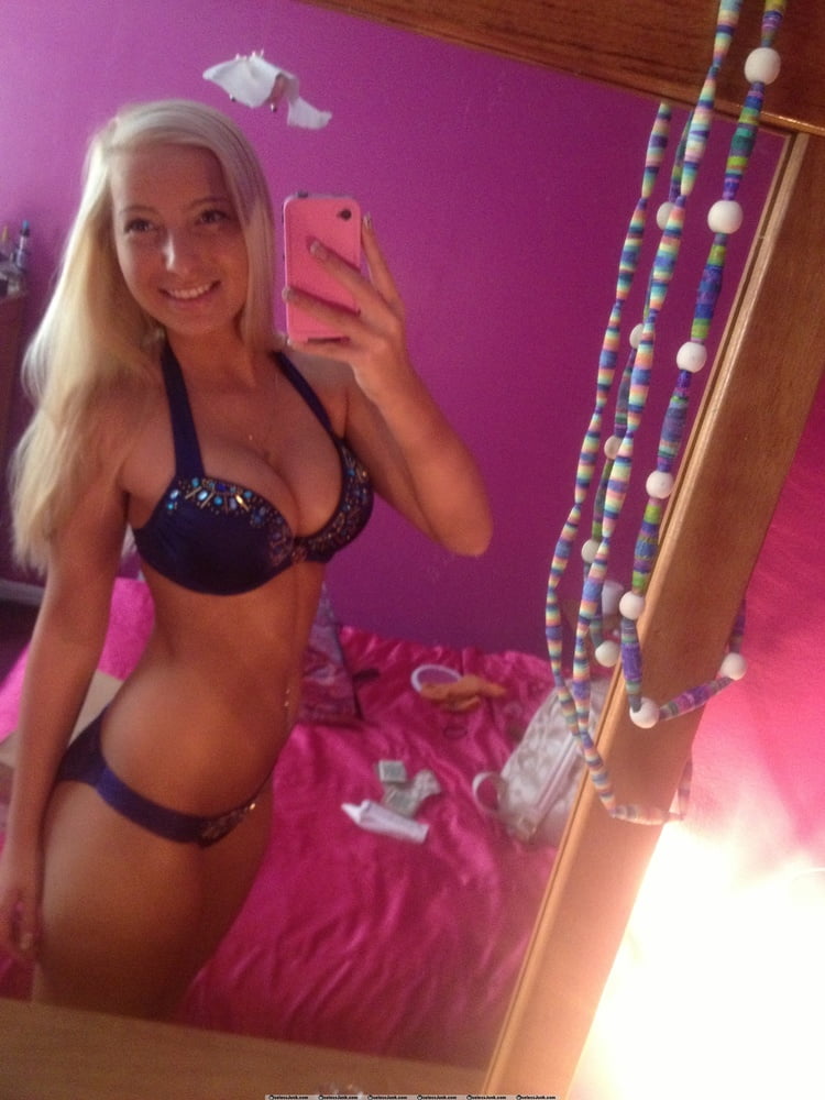 露出した妻たち 11
 #93891158