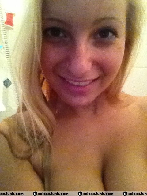 露出した妻たち 11
 #93891265