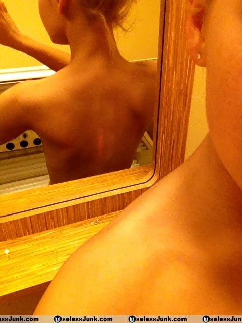 露出した妻たち 11
 #93891318