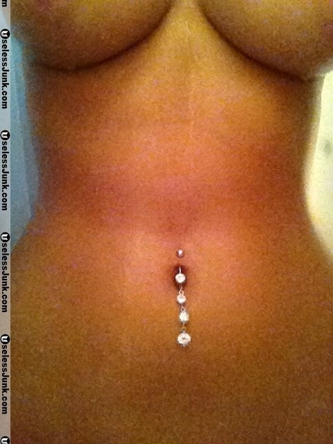 露出した妻たち 11
 #93891364