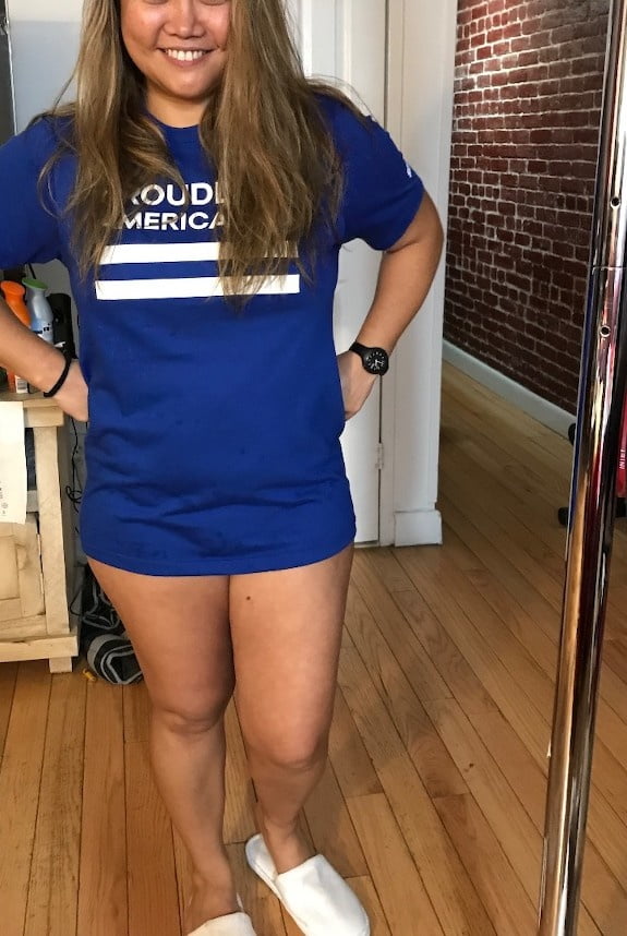 Mujer asiática
 #93923243