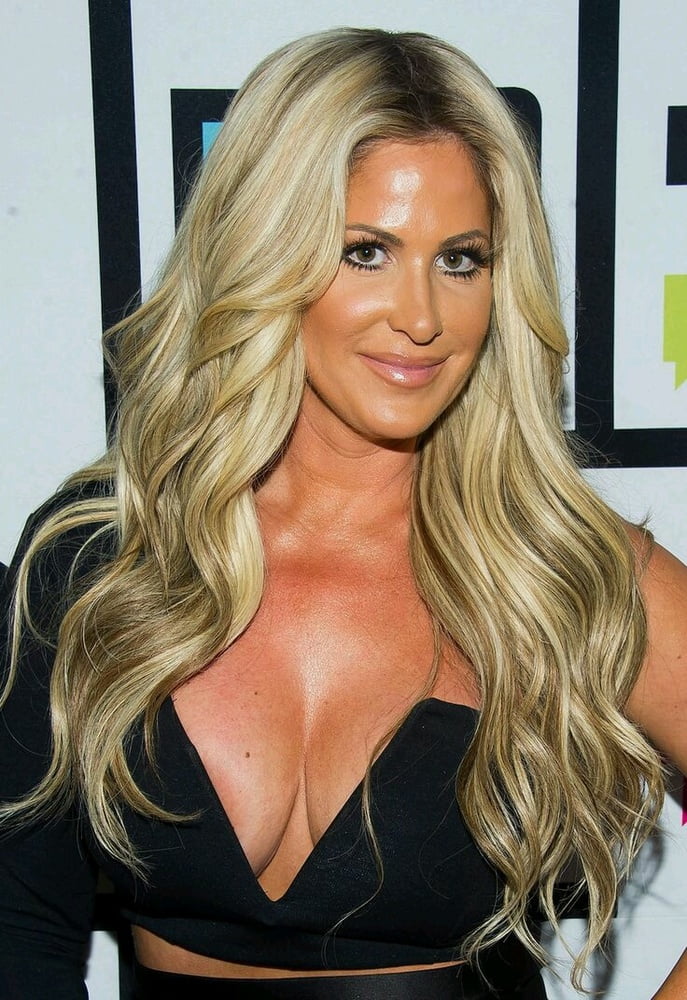 セクシーなセレブ、巨乳、ポッキーを公開! #5
 #80691008