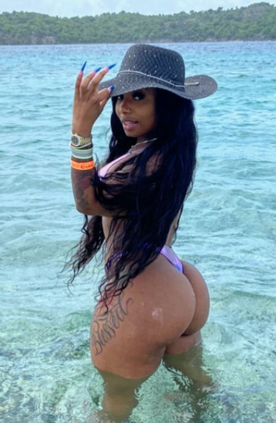 Dat ass #21
 #90400837