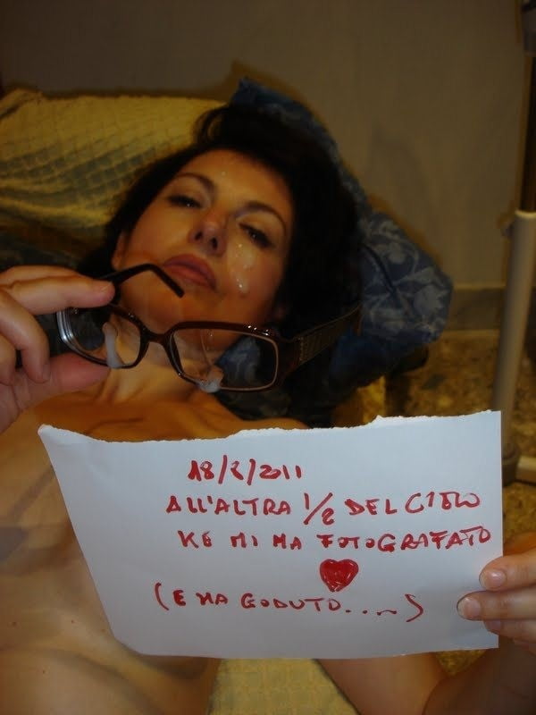 Femme exhibitionniste paola pisedu de roma italie
 #96914110