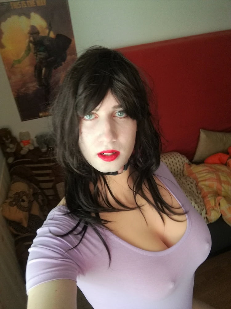 Pretty lady violeta
 #106784719