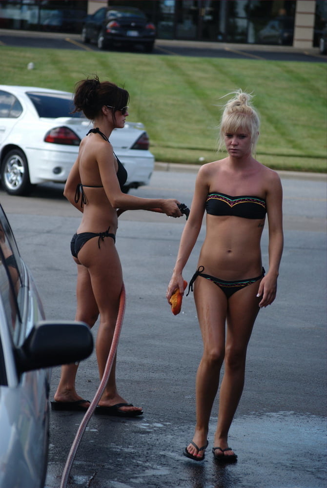 Sexy Women in Flip Flops #94890037