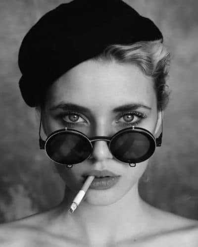 Ma di troie ce ne son tante...? e di donne...?
 #101842155