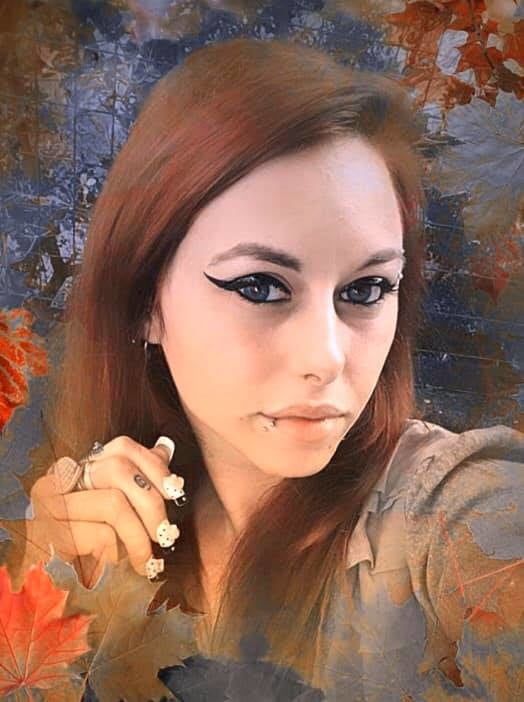 Ma di troie ce ne son tante...? e di donne...?
 #101842321