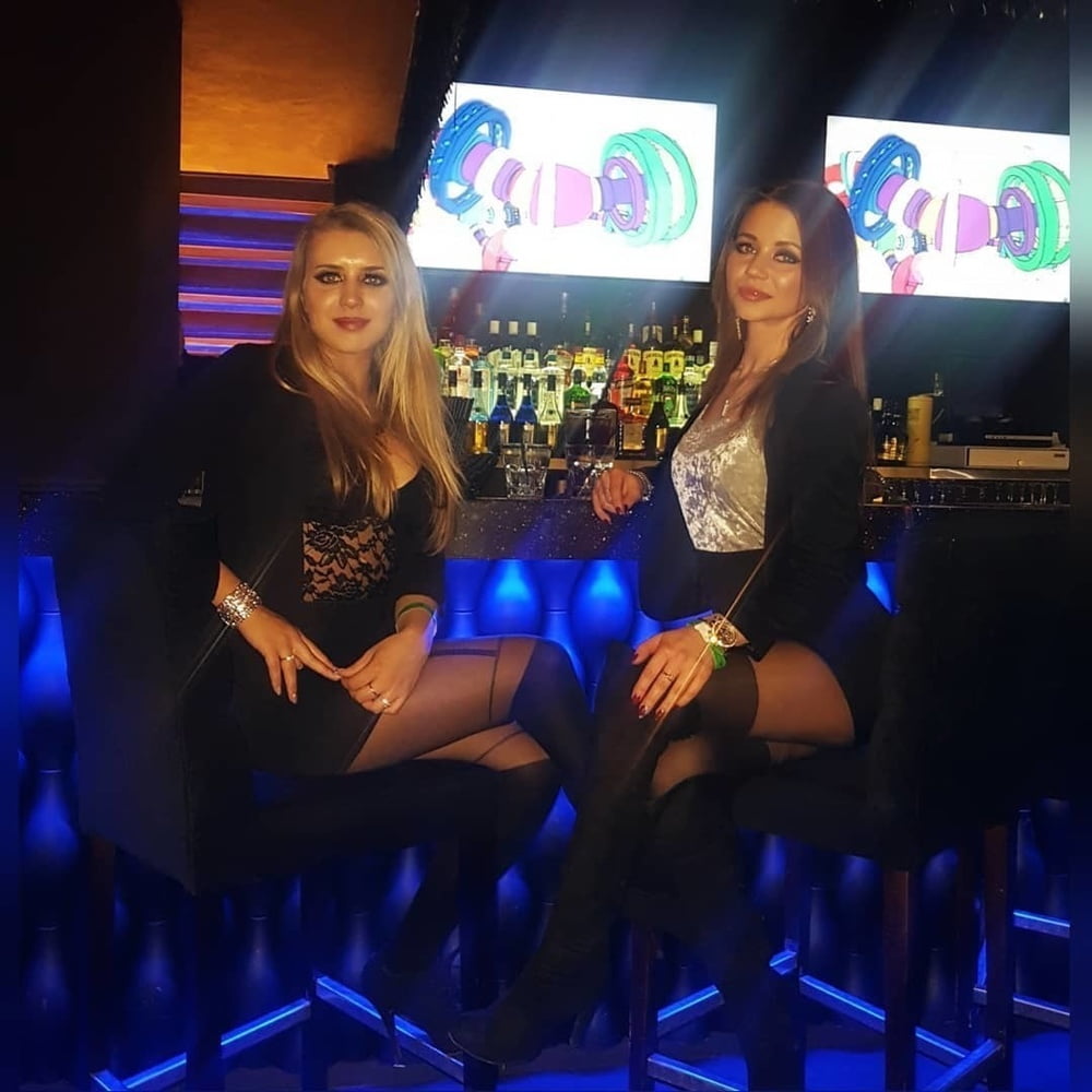 Ma di troie ce ne son tante...? e di donne...?
 #101842380