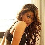 Ma di troie ce ne son tante...? e di donne...?
 #101843133