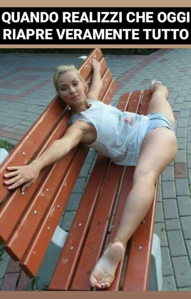 Ma di troie ce ne son tante...? e di donne...?
 #101843203