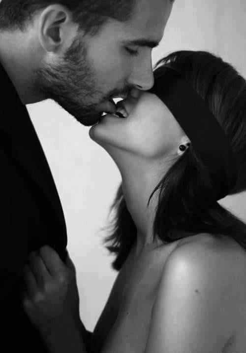 Ma di troie ce ne son tante...? e di donne...?
 #101843391