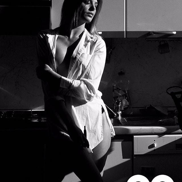 Ma di troie ce ne son tante...? e di donne...?
 #101843417