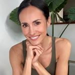 Ma di troie ce ne son tante...? e di donne...?
 #101843667