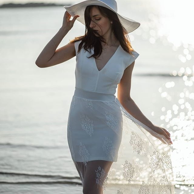 Ma di troie ce ne son tante...? e di donne...?
 #101843790