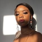 Ma di troie ce ne son tante...? e di donne...?
 #101843795