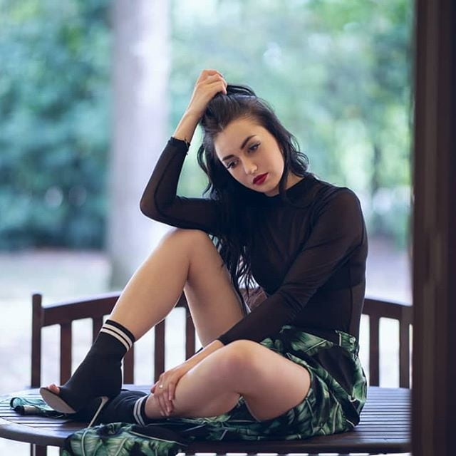 Ma di troie ce ne son tante...? e di donne...?
 #101843863