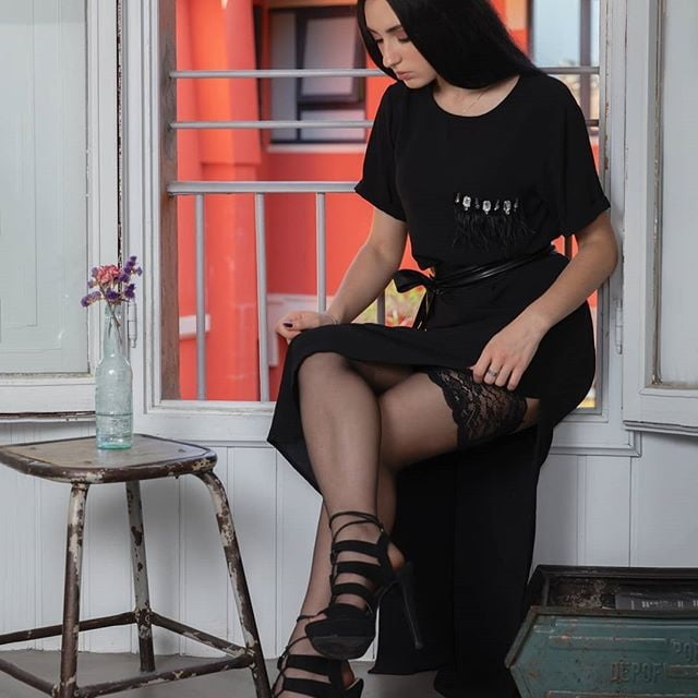 Ma di troie ce ne son tante...? e di donne...?
 #101843865