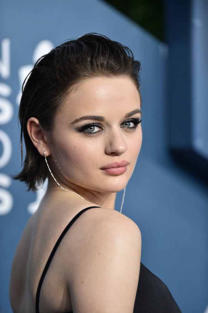 Jerk For Joey King #80293228