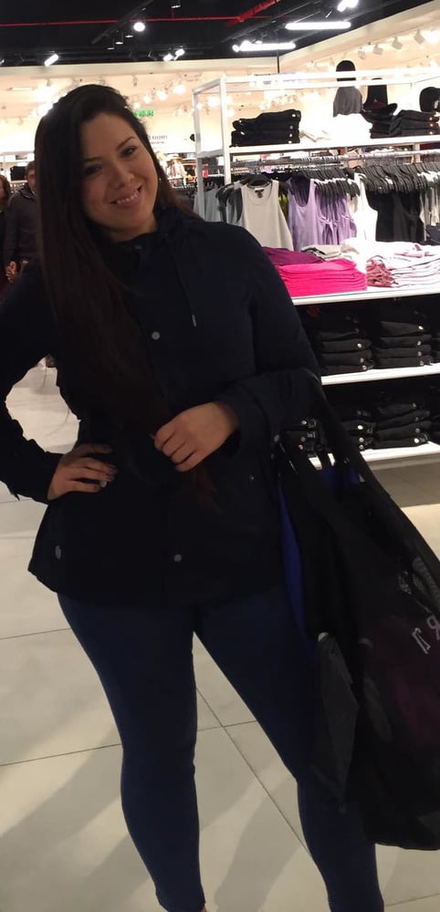 Vanessa, Peru (Vol.6) #104038654