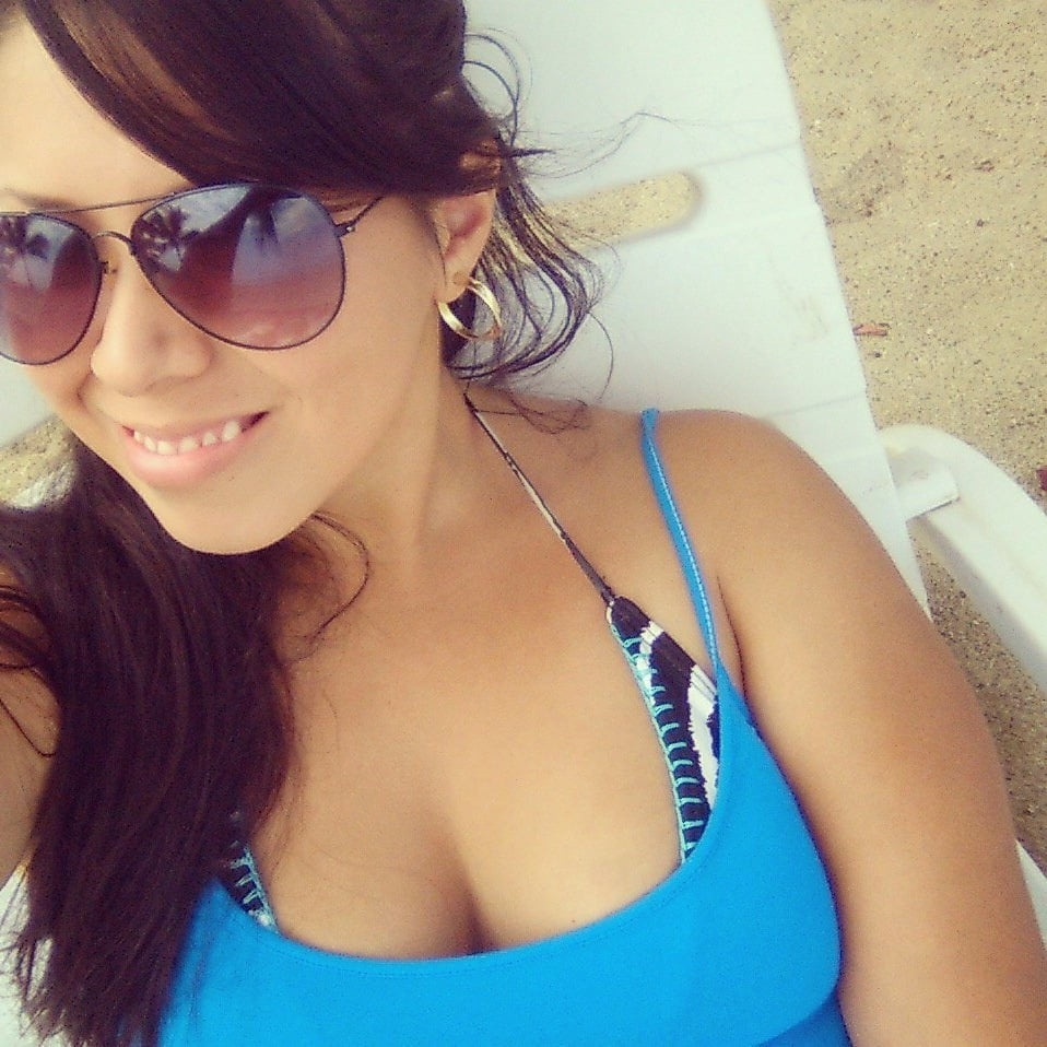 Vanessa, Peru (Vol.6) #104038724