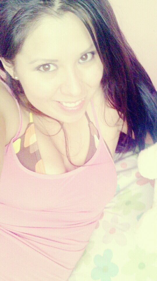 Vanessa, Peru (Vol.6) #104038804