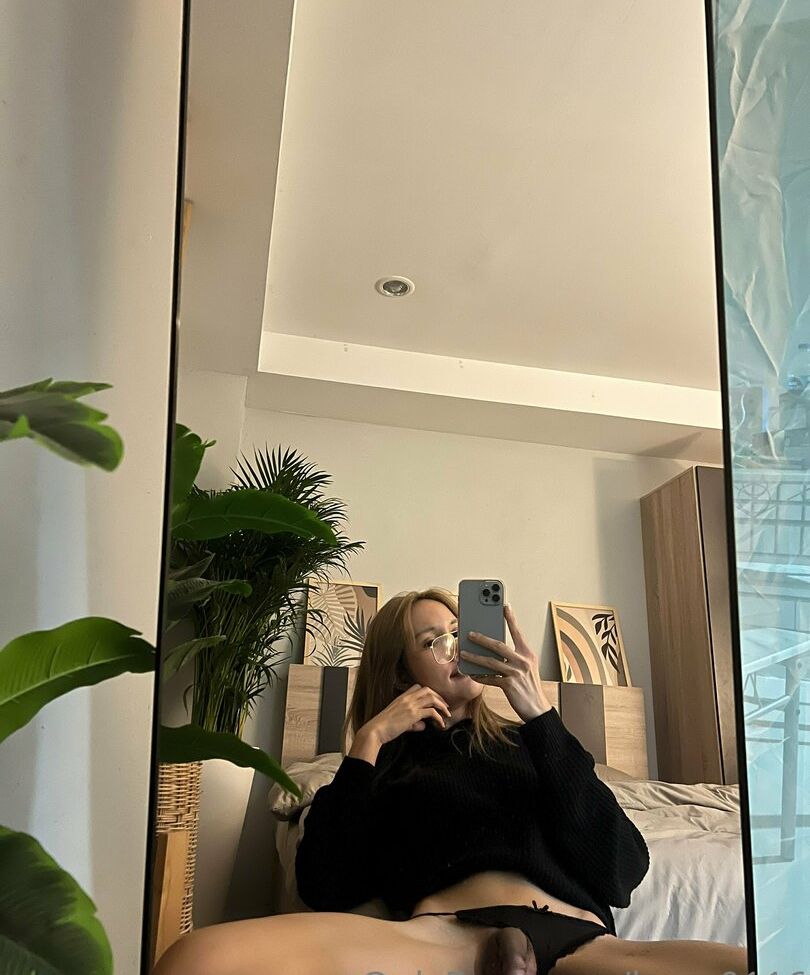 Benz Sang desnuda #108492107