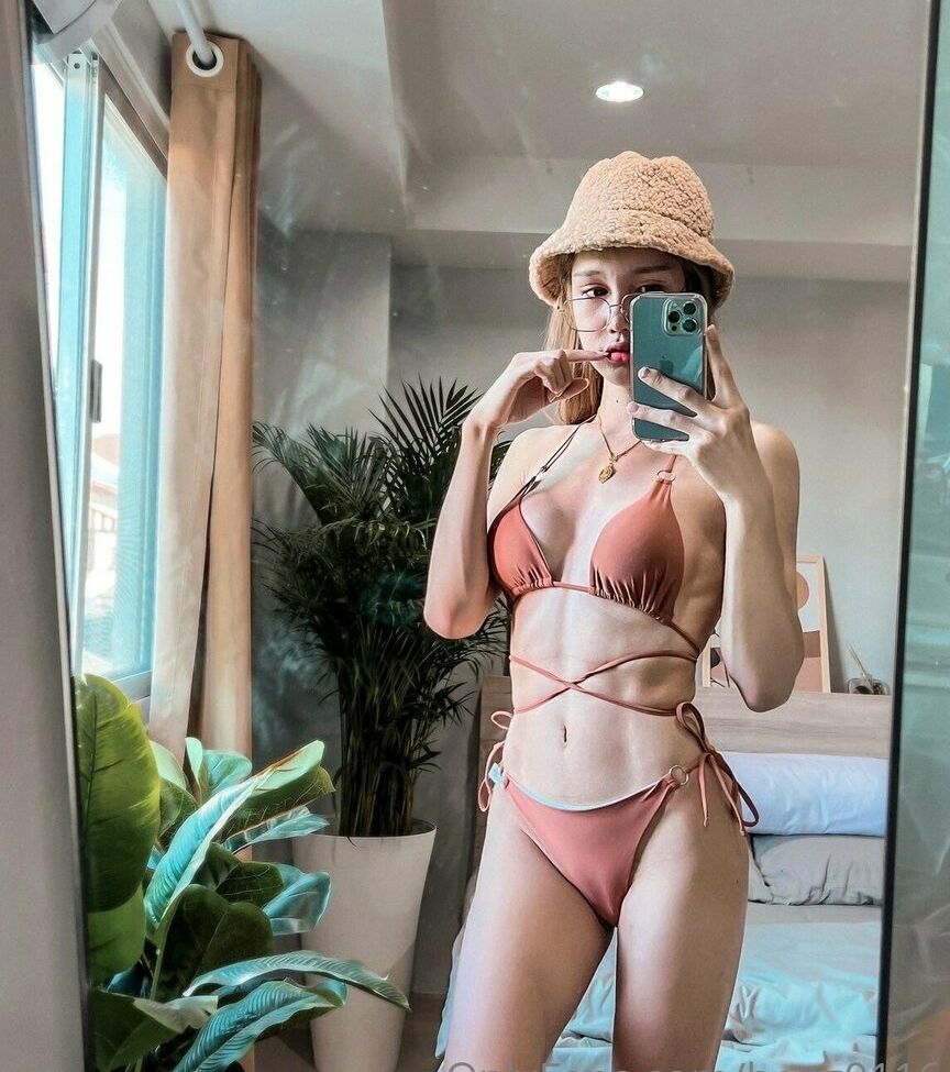 Benz Sang desnuda #108492147