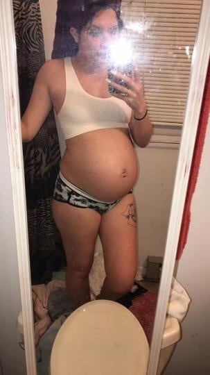 Pregnant American Woman #93011738