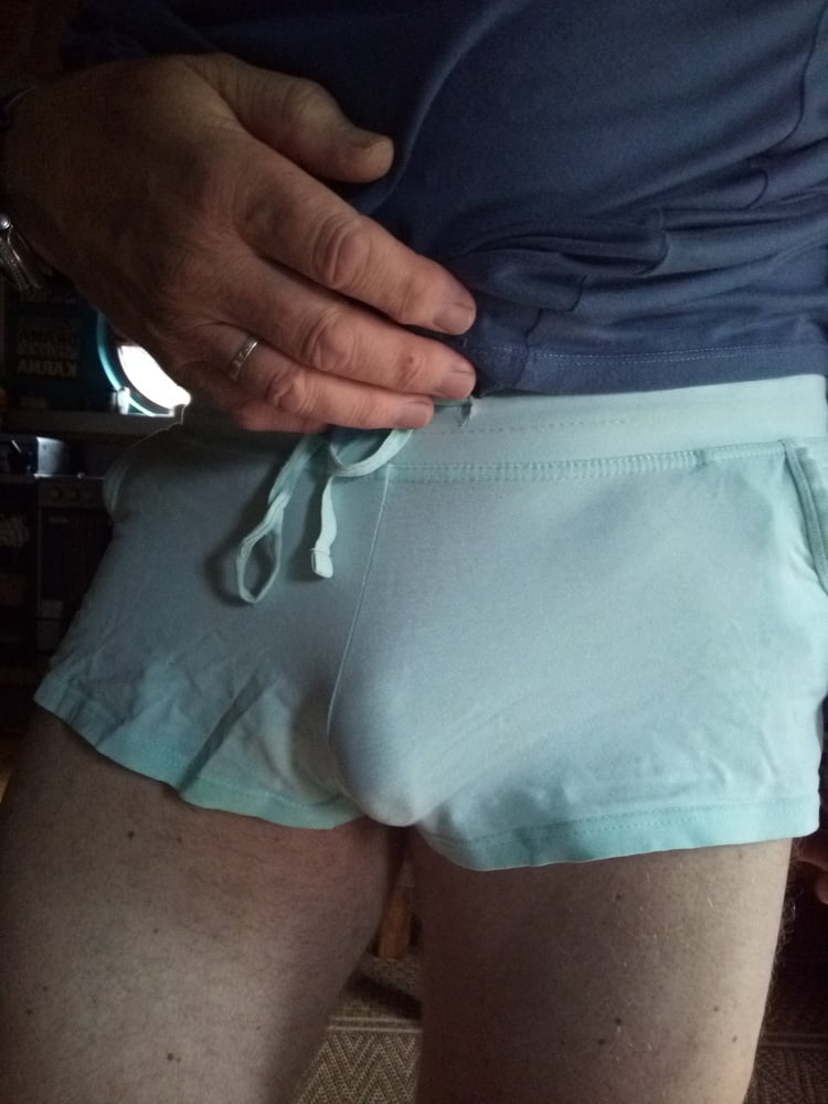 Shorts #80745525