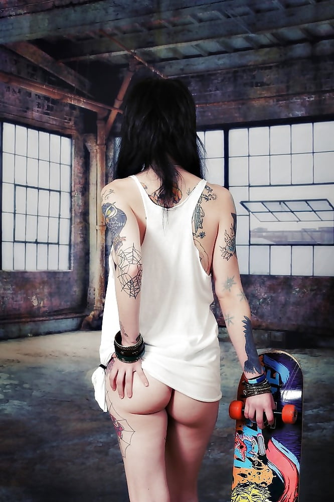 Sk8ter girls 3
 #91917346