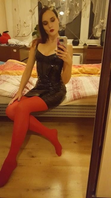 Einkaufen Schlampen
 #95656230