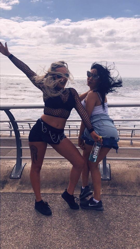 Estúpidas putas chavas pt.26
 #103298358