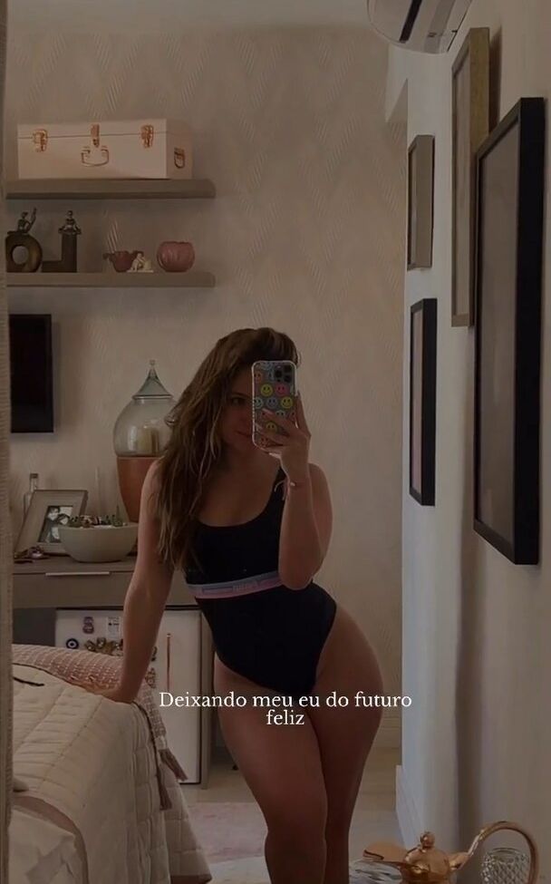 Larissa Manoela nackt #107928203