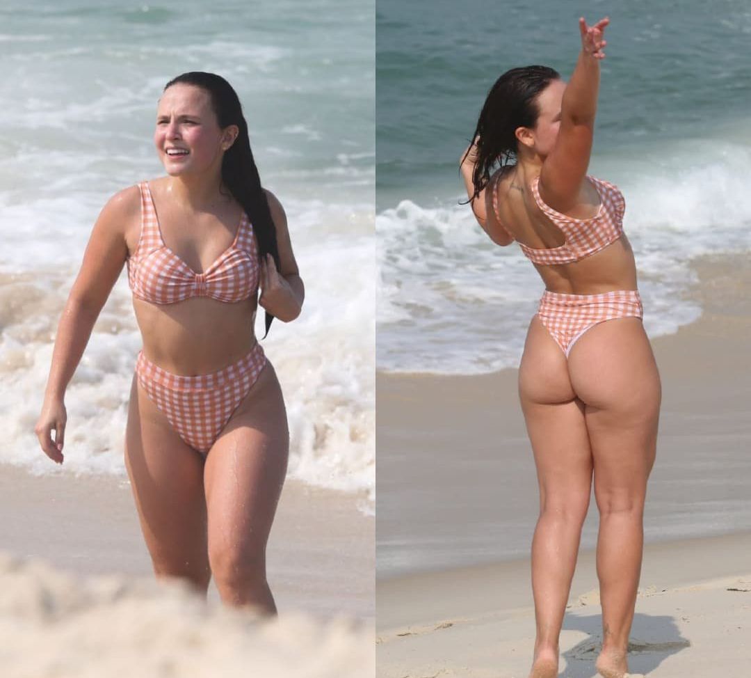 Larissa Manoela nackt #107928389