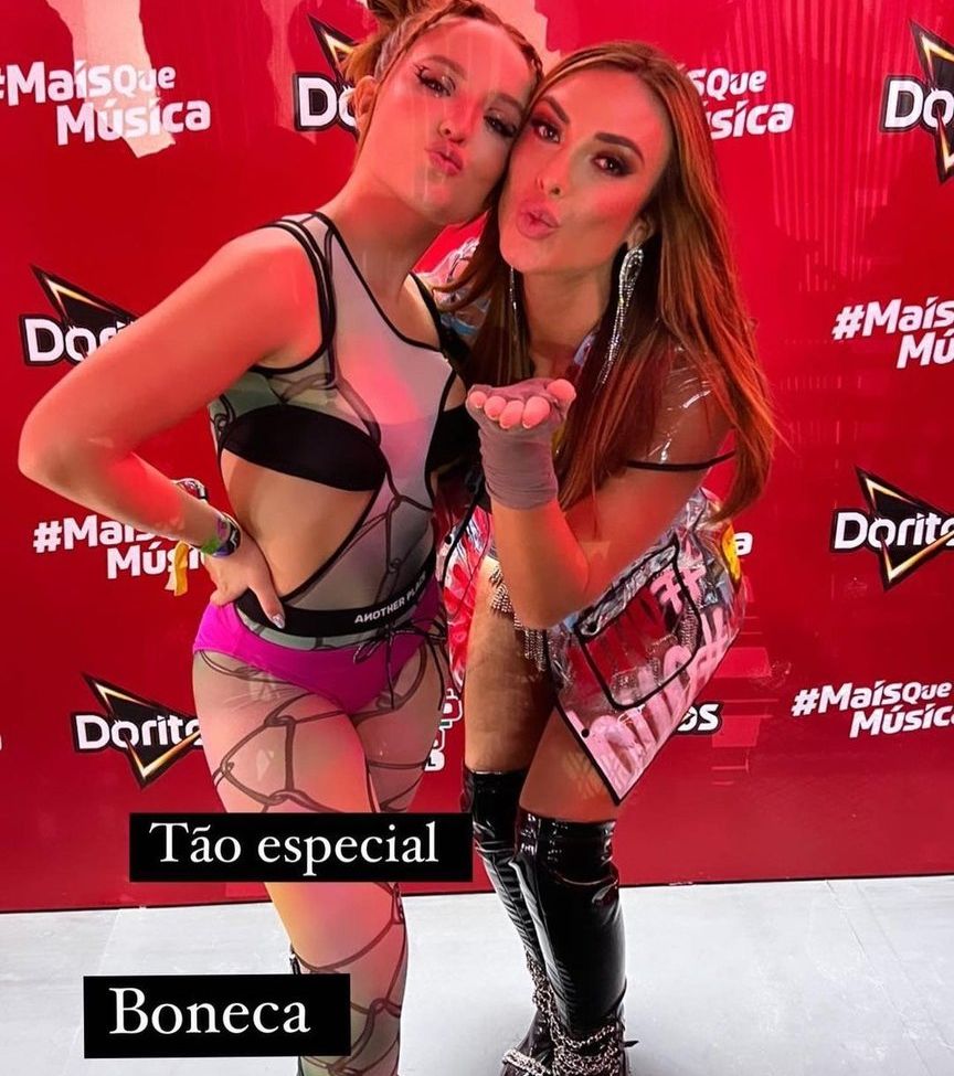 Larissa Manoela nackt #107928404