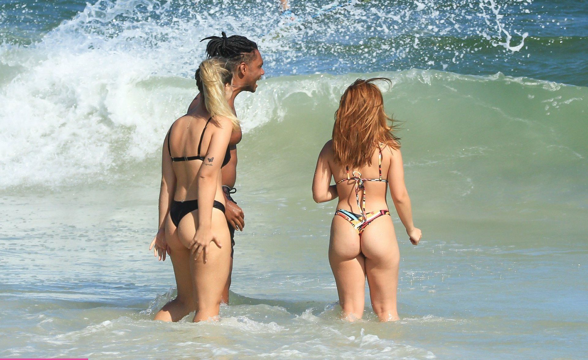 Larissa Manoela nackt #107928454