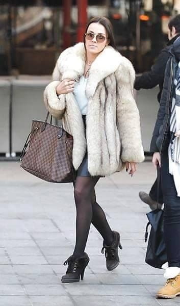 woman in fur coat 27 #89915882
