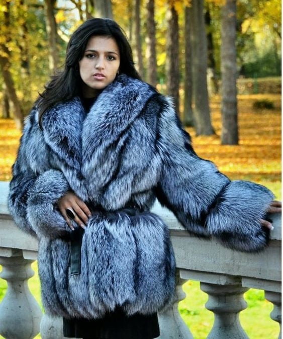 woman in fur coat 27 #89916149