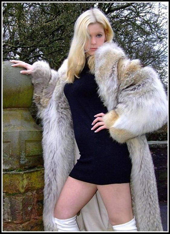 woman in fur coat 27 #89916163