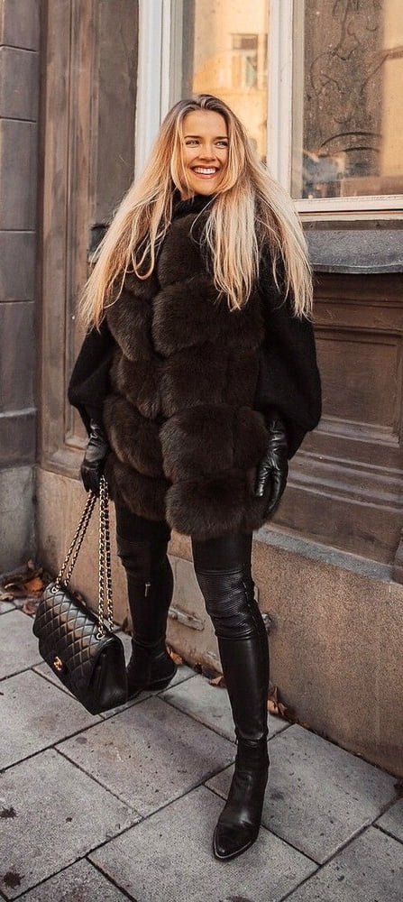 woman in fur coat 27 #89916365