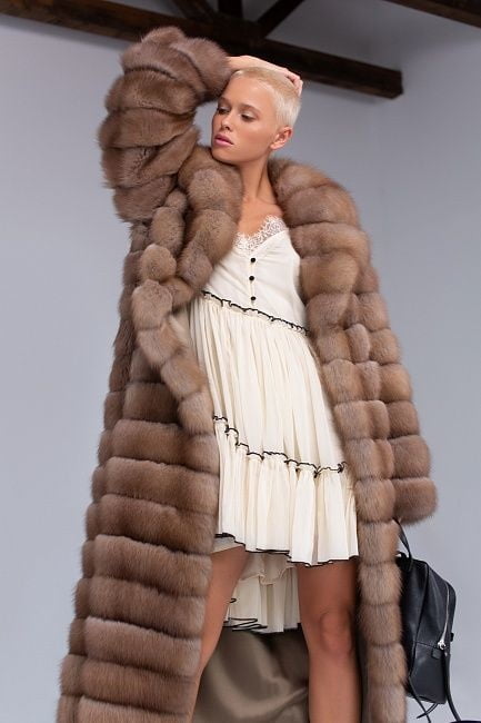 woman in fur coat 27 #89916493