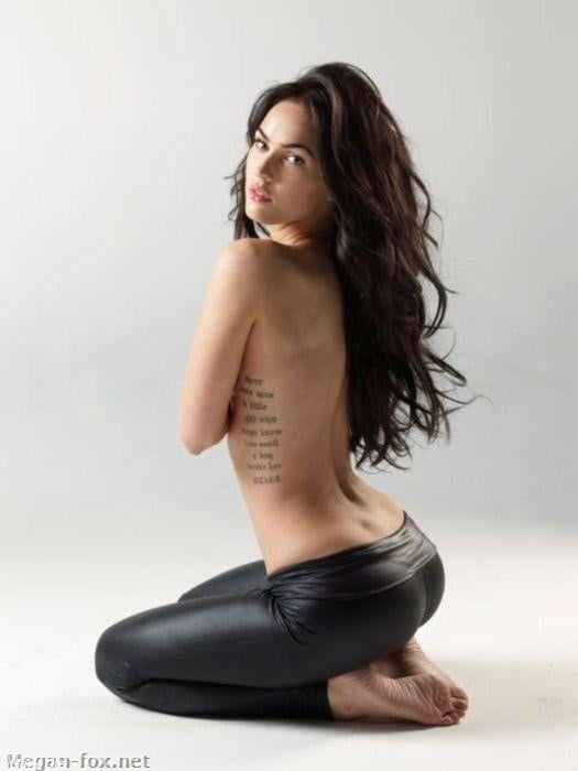 Megan fox is my peanut butter chocolate cake with kool-aide!
 #91968386