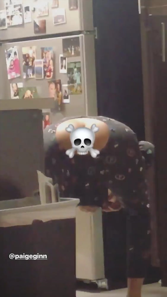 Pollitos al azar 81
 #82367839