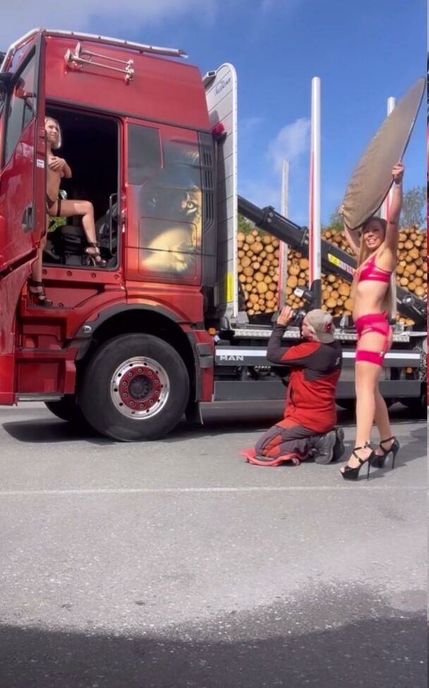 Linda Krieger Mock nackt #109627308